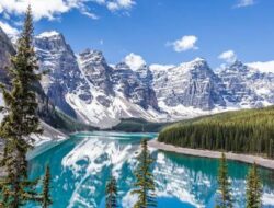 Banff: Negeri Ajaib di Pegunungan Rocky Kanada